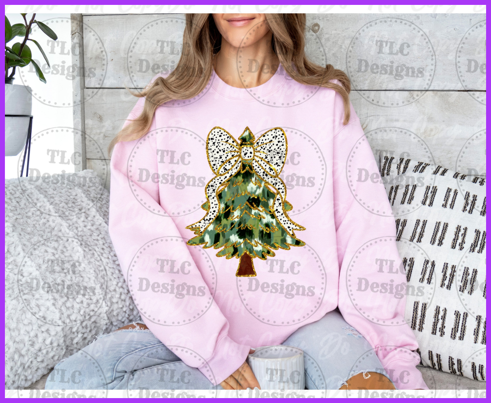 Green Painted Tree With Bow Full Color Transfers